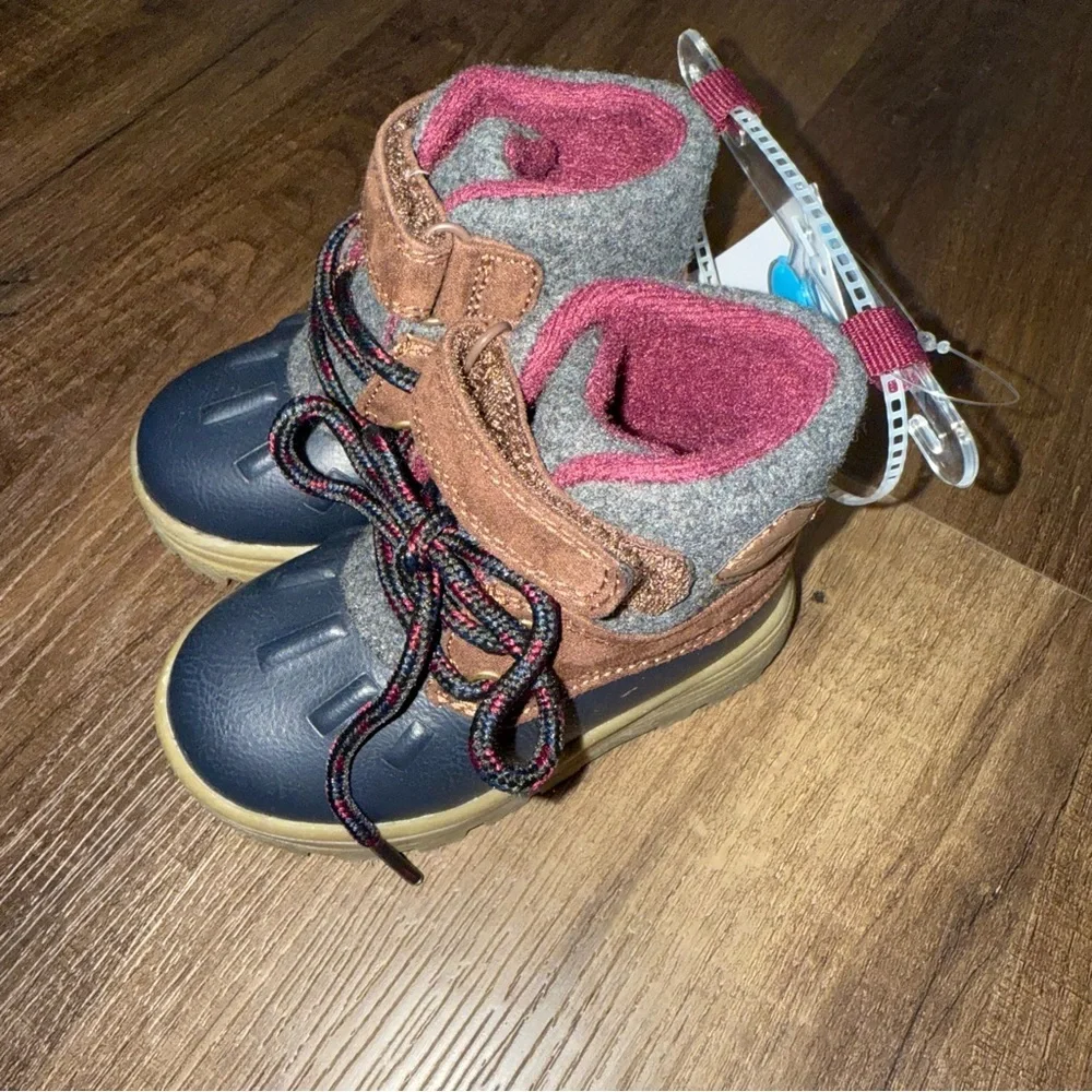 NWT Carter’s Toddler Duck Boots Navy & Brown